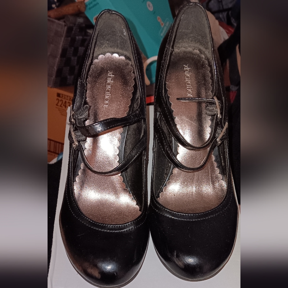 Womens dress shoes